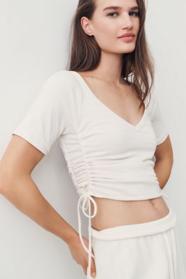 Daily Practice Short-Sleeve Side Action Tee
