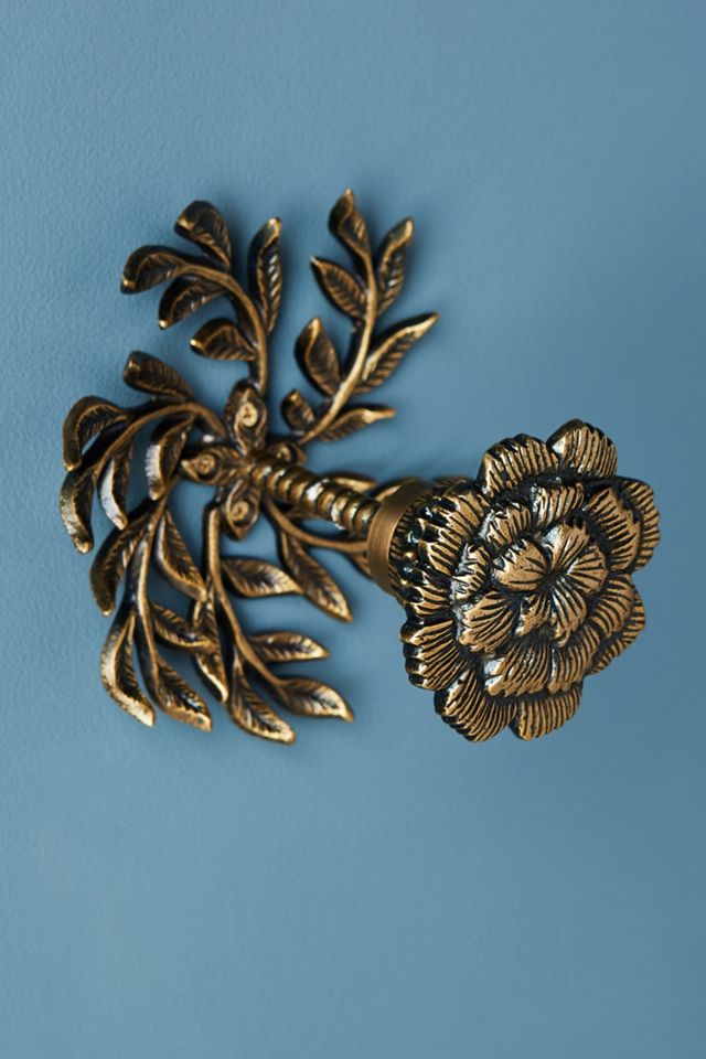 Blossom Tieback #1