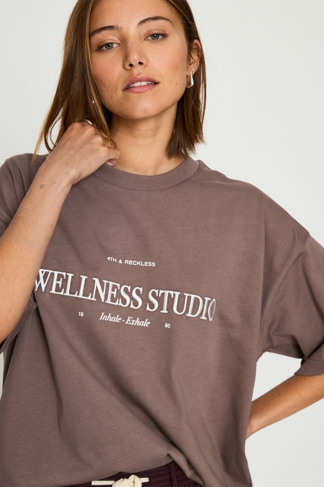 Camiseta con Bordado Wellness Naya de 4th & Reckless #1