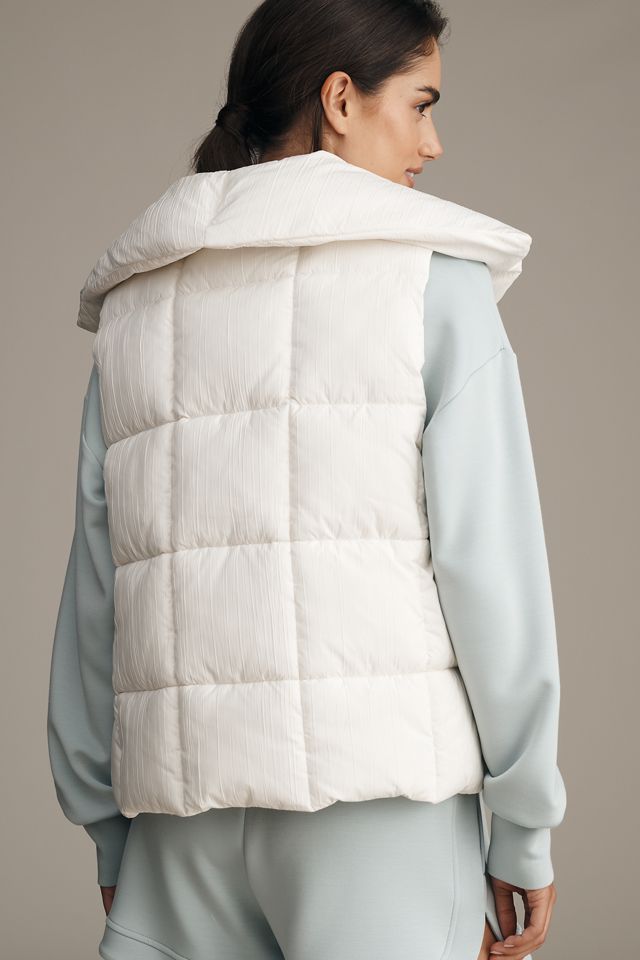 Varley Chiara Puffer Gilet Vest #1