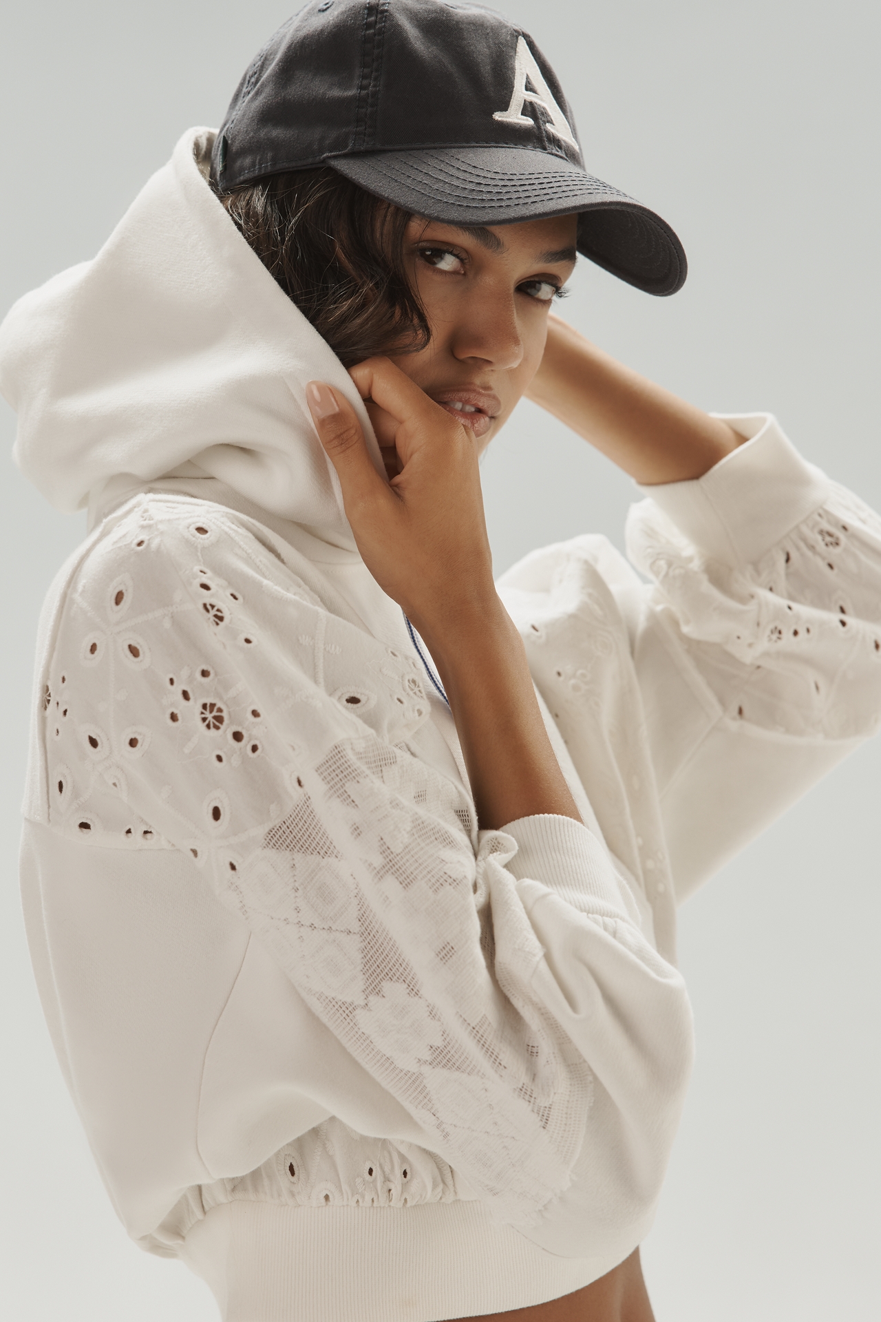 Daily Practice Rhythmic Lace Mesh Hooded Sweatshirt