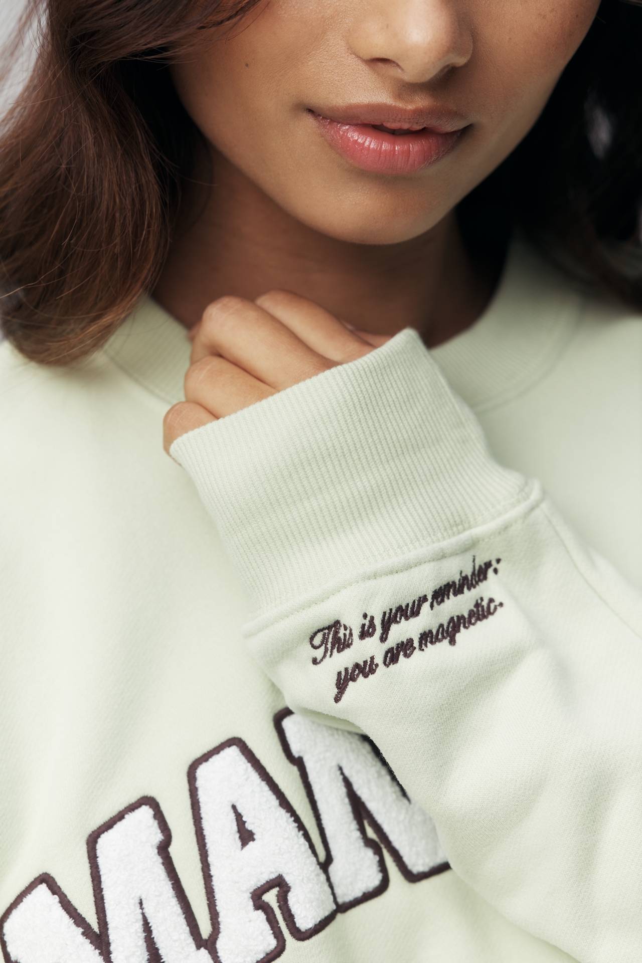 Mayfair Manifest Crew Pullover
