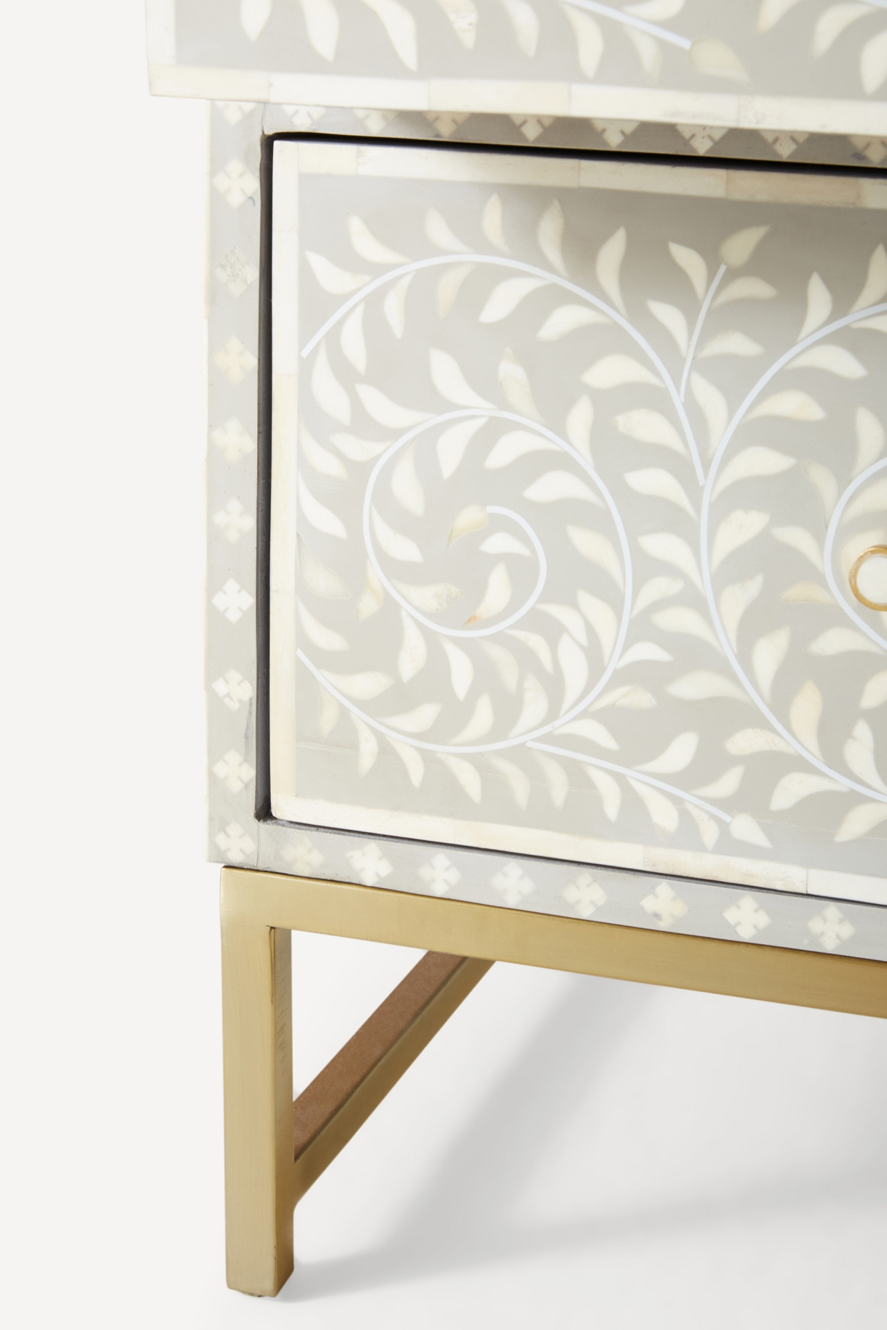 Scroll Vine Inlay Three-Drawer Dresser