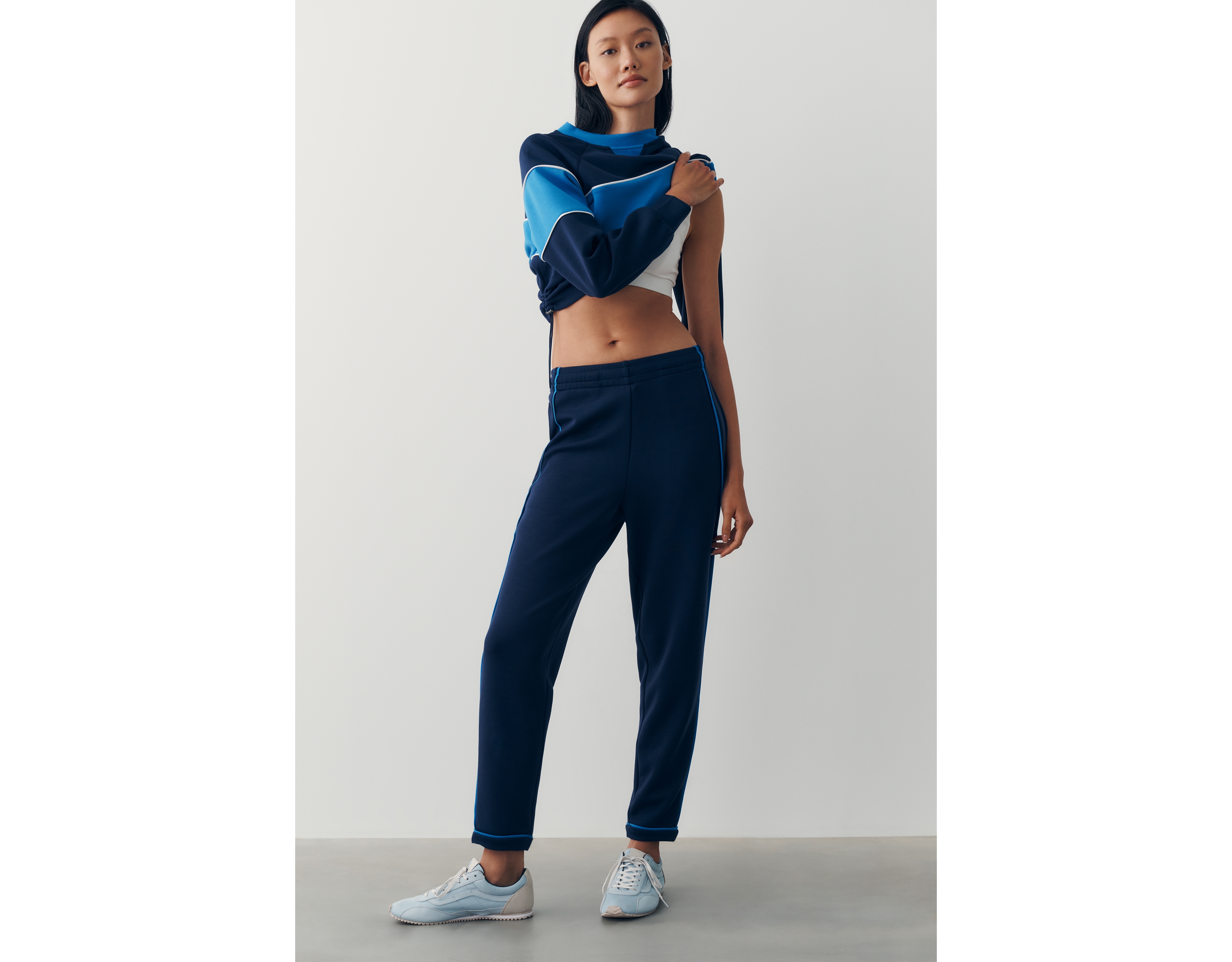 Bernardo Slim Leg Sweatpants