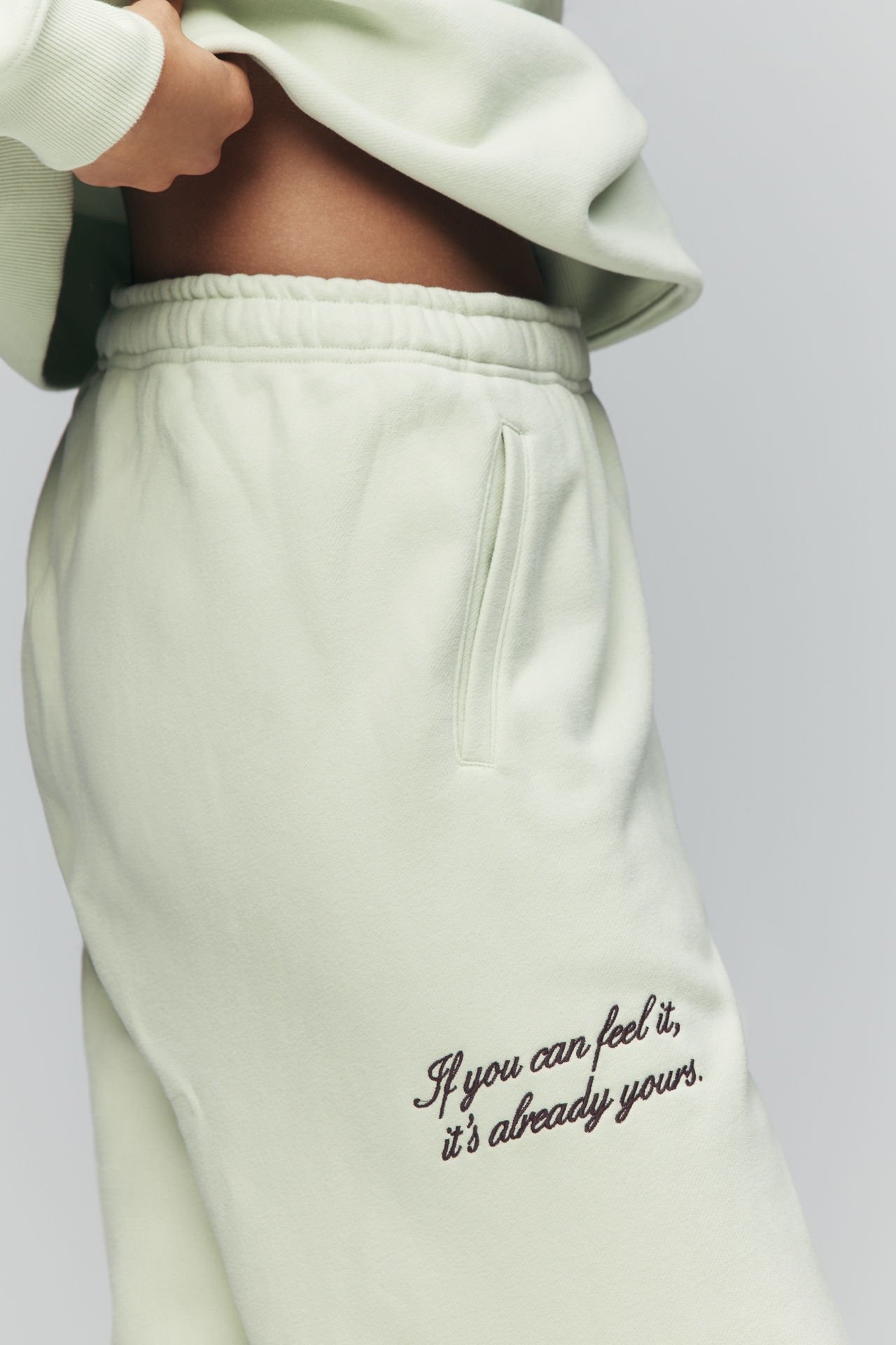 Mayfair Manifest Sweatpants