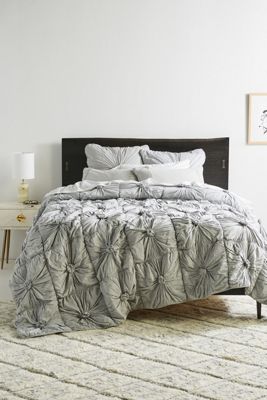 Organic Rosette Jersey Quilt