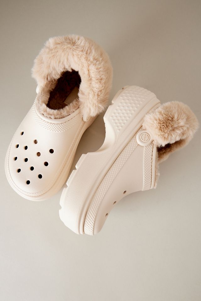 Tan crocs store with fur