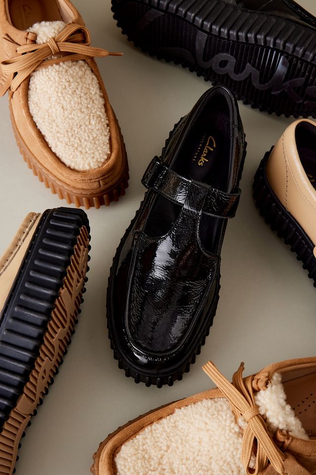 Clarks Torhill Bee Leather Shoes | Anthropologie UK