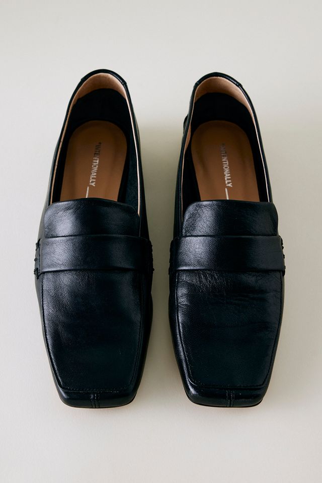 Intentionally Blank Pinky Loafers #1