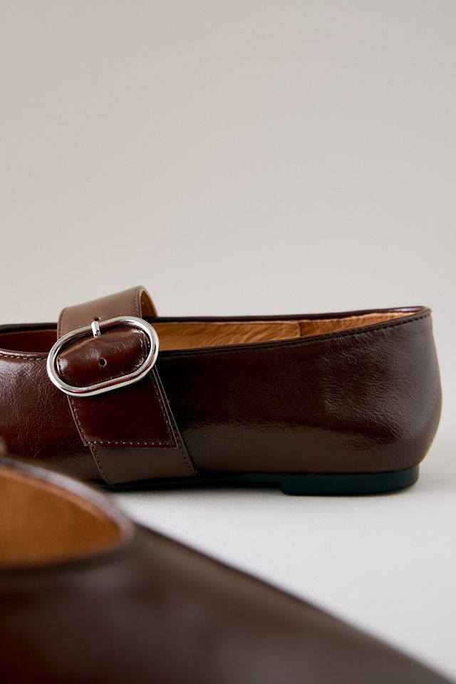 Intentionally Blank Vartan Flats #2