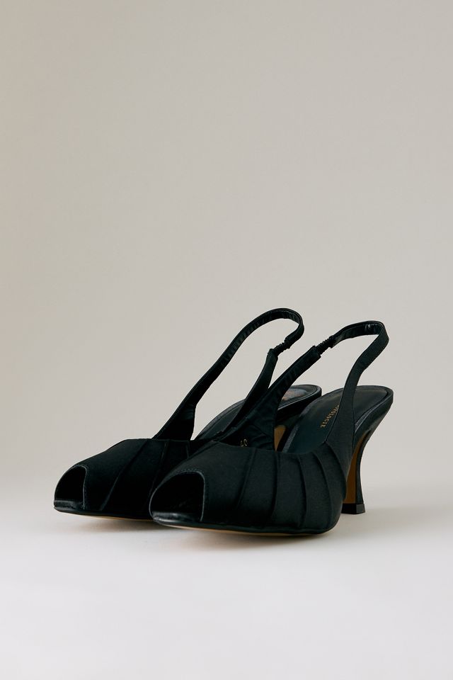Tacones de Satén Fruncidos con Punta Abierta By Anthropologie #1