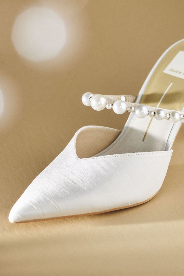 Tacones de Satén con Perlas Kanika Dolce Vita #1