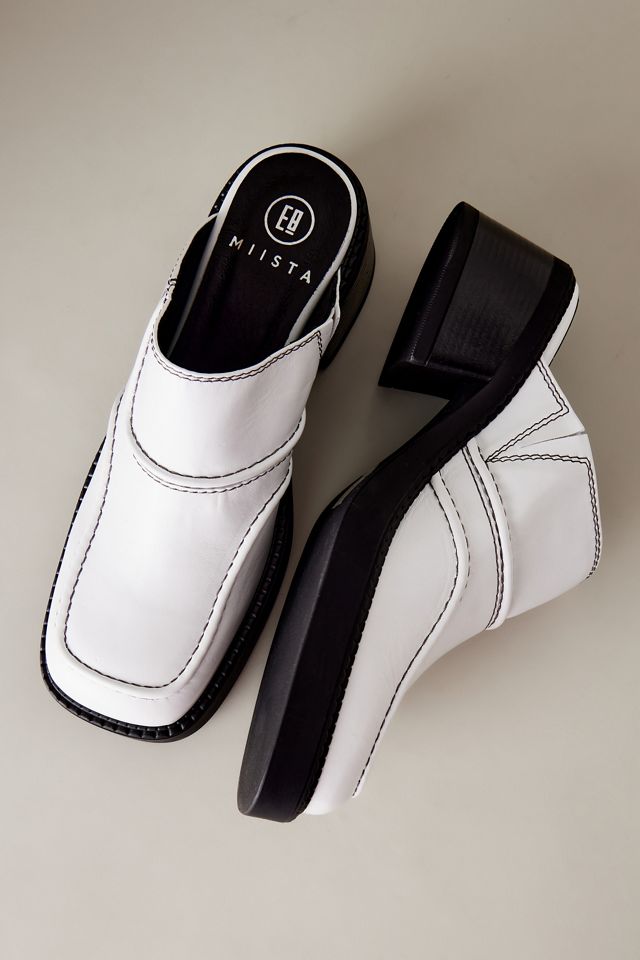 E8 by Miista Rubi Zoccoli in Pelle a punta quadrata Anthropologie IT - Main Image