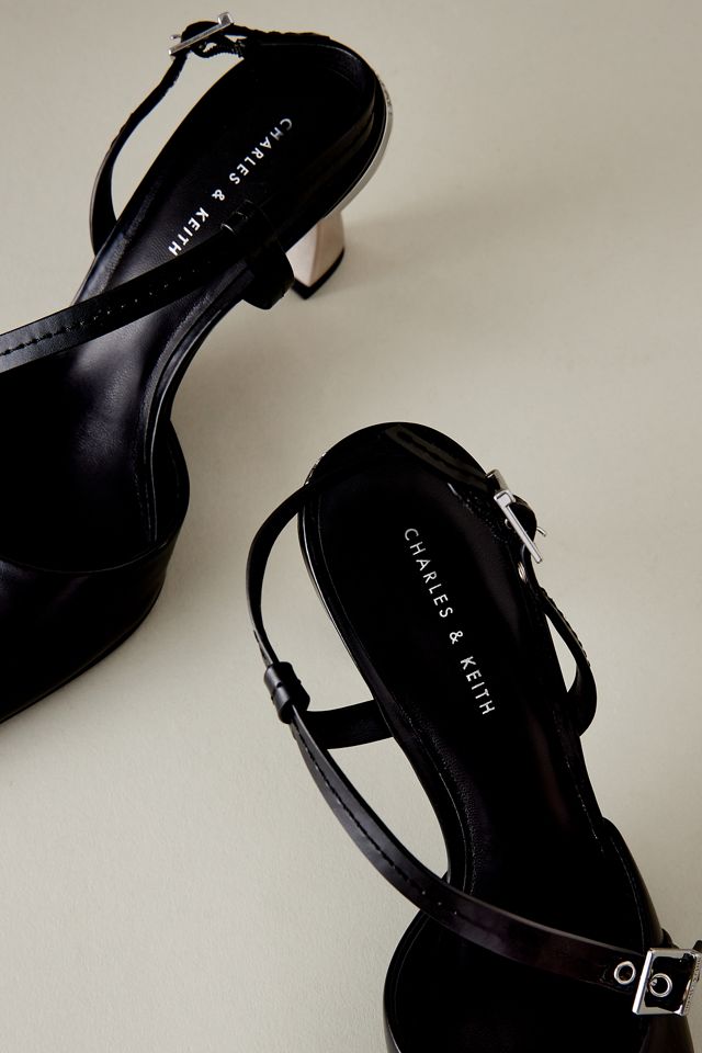 Tacchi a Punta con Fibbia Posteriore in Finta Pelle Charles & Keith #3