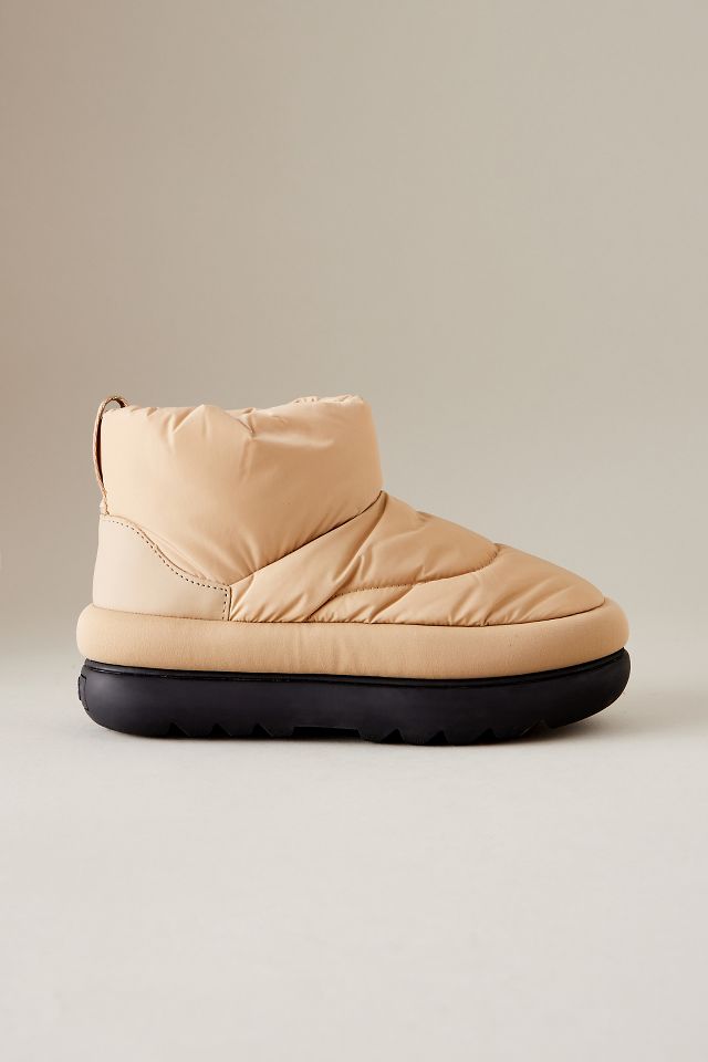 UGG Classic Maxi Mini Platform Boots | Anthropologie UK