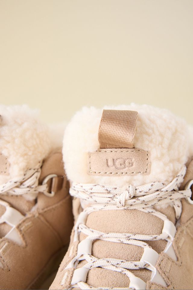 Bottes à lacets confortables UGG Terretrail #3