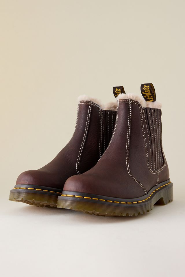 Dr. Martens 2976 Leonore II Chelsea-Stiefel aus Leder mit Kunstfellbesatz #1