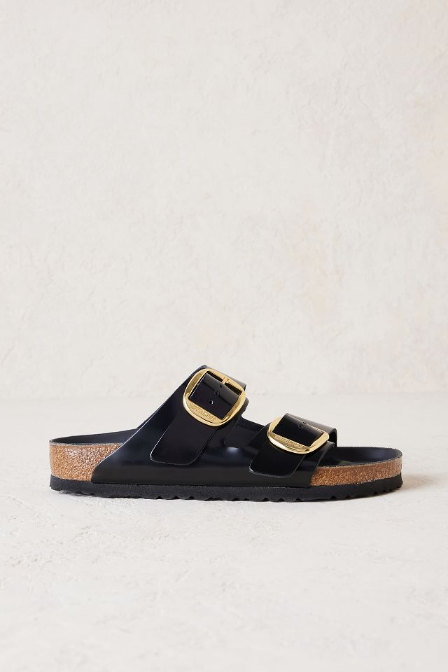 Birkenstock Arizona Sandalen aus Lackleder mit groBer Schnalle Anthropologie DE