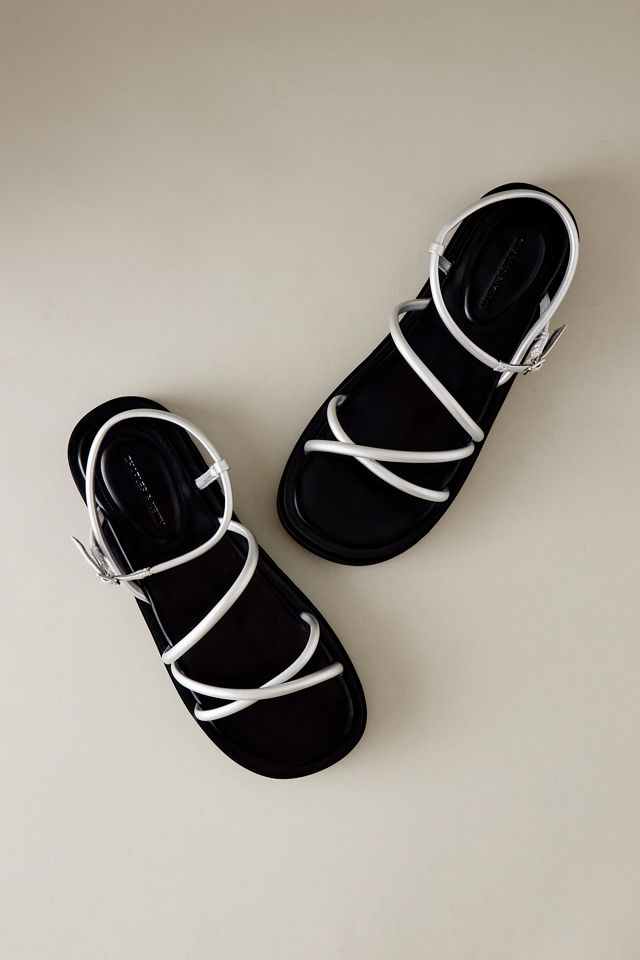 Charles & Keith Offene-Zehe Riemchen Sandalen #1