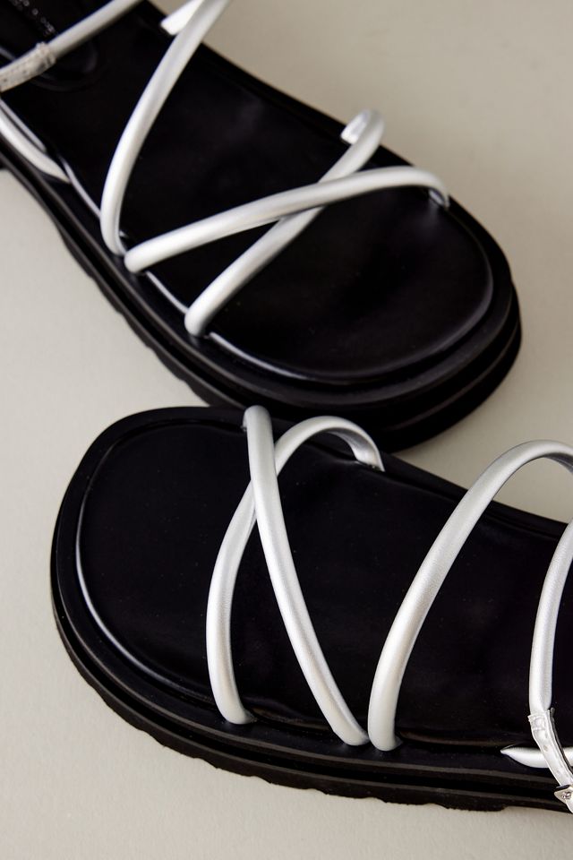 Charles & Keith Offene-Zehe Riemchen Sandalen #3