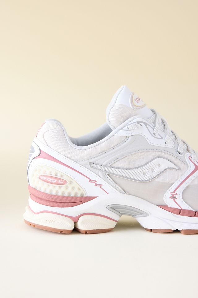 Saucony ProGrid Triumph 4 Trainers #2
