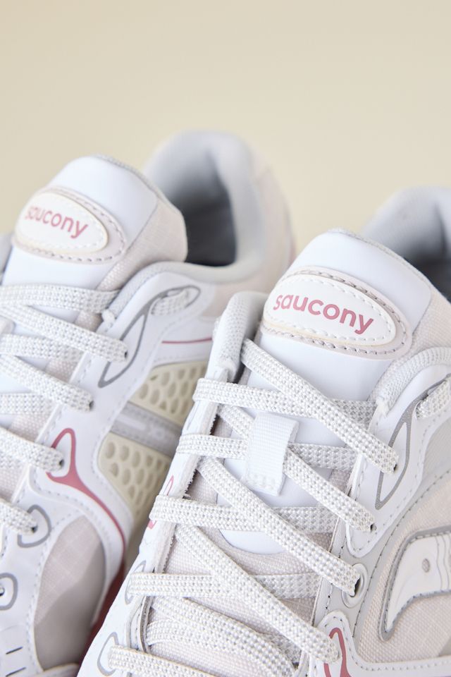 Saucony ProGrid Triumph 4 Trainers #4