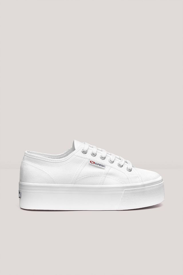 Anthropologie superga 2024