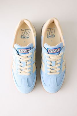Back 70 Ghost Sneaker