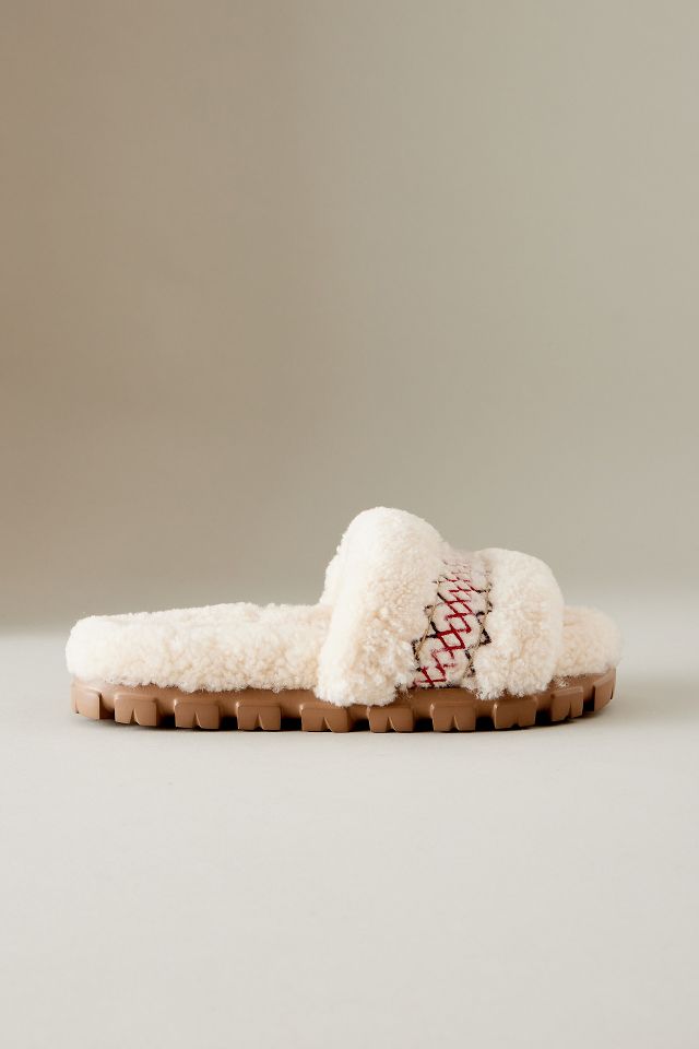 Sheepskin deals ugg slippers