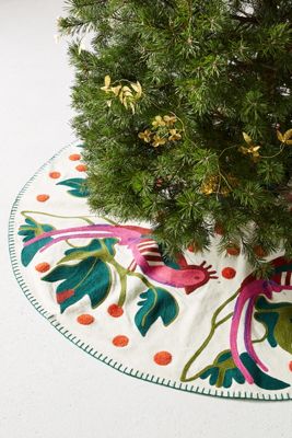 Embroidered Pheasant Tree Skirt