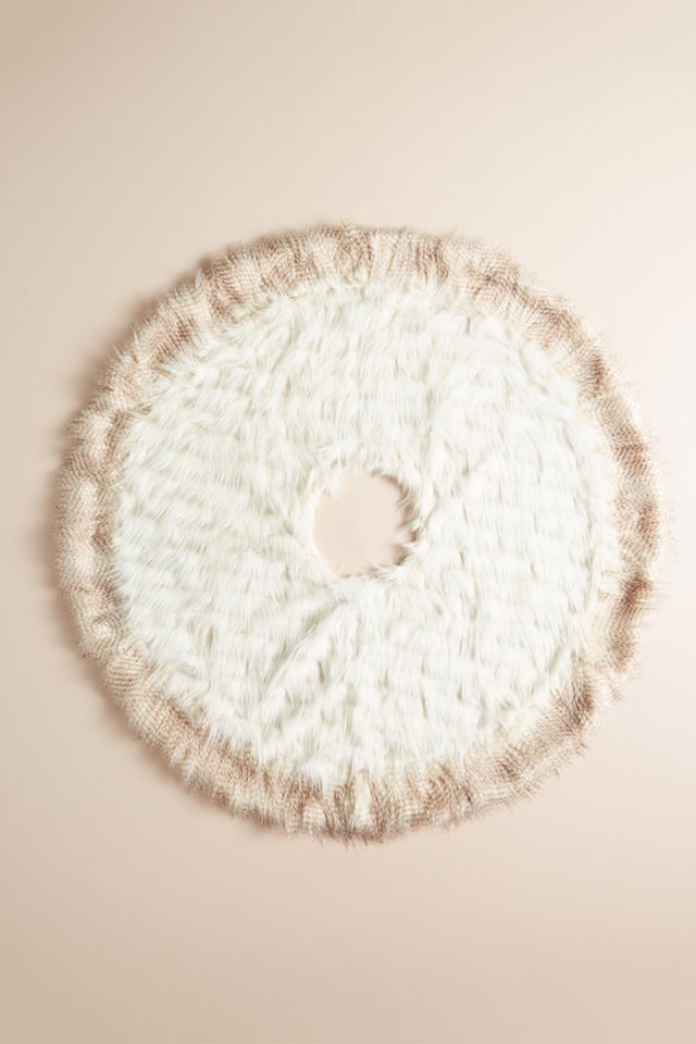 Caribou Tree Skirt #1