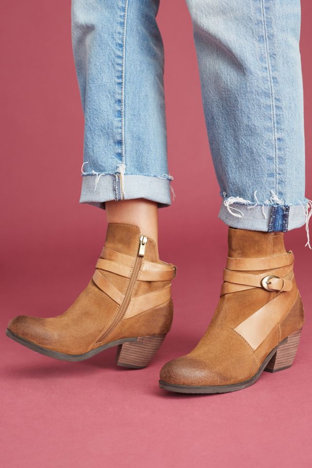 Antelope Gillie Wrap Booties #1