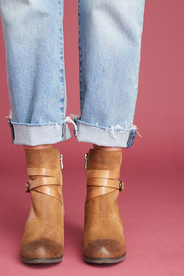 Antelope Gillie Wrap Booties #2