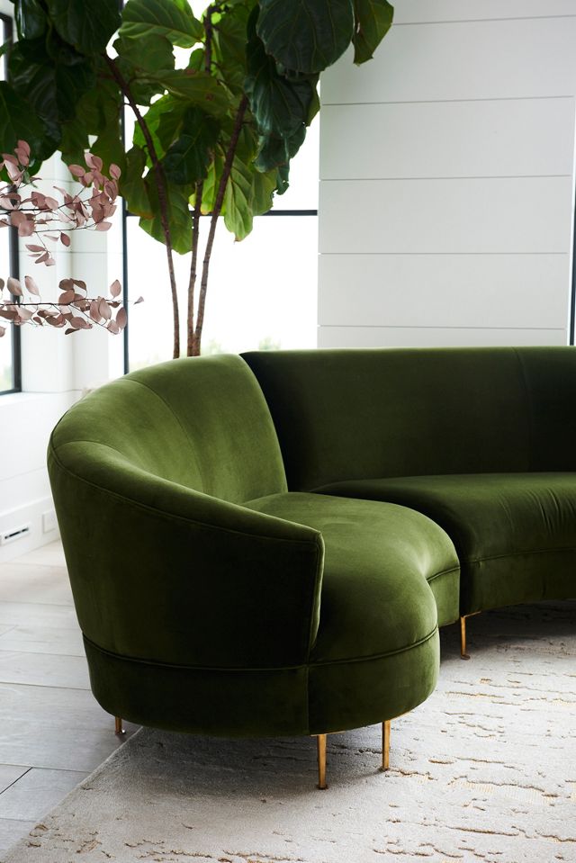 Grace Serpentine Three-Piece Sectional #7