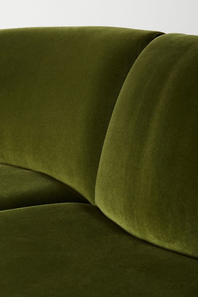 Grace Serpentine Three-Piece Sectional #2