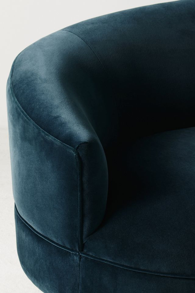 Grace Serpentine Three-Piece Sectional #3