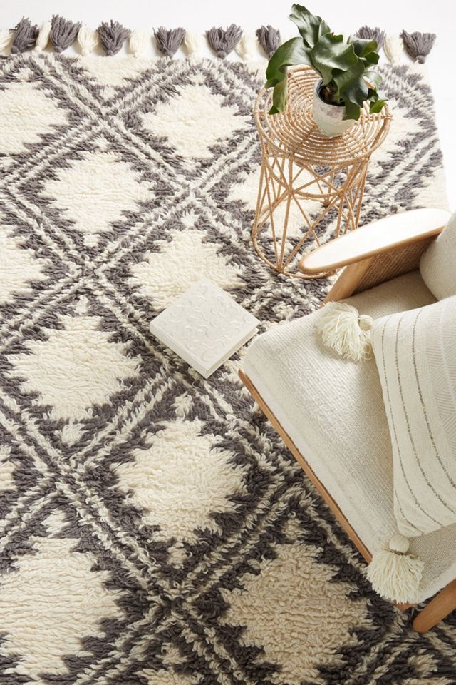 Tufted Essa Rug #1