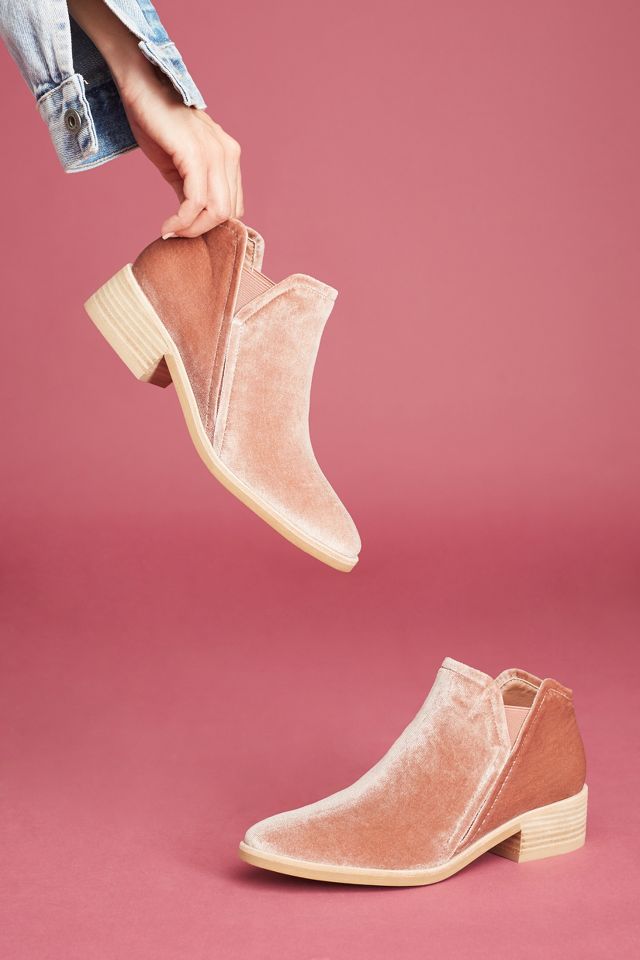 Dolce vita pink outlet velvet booties