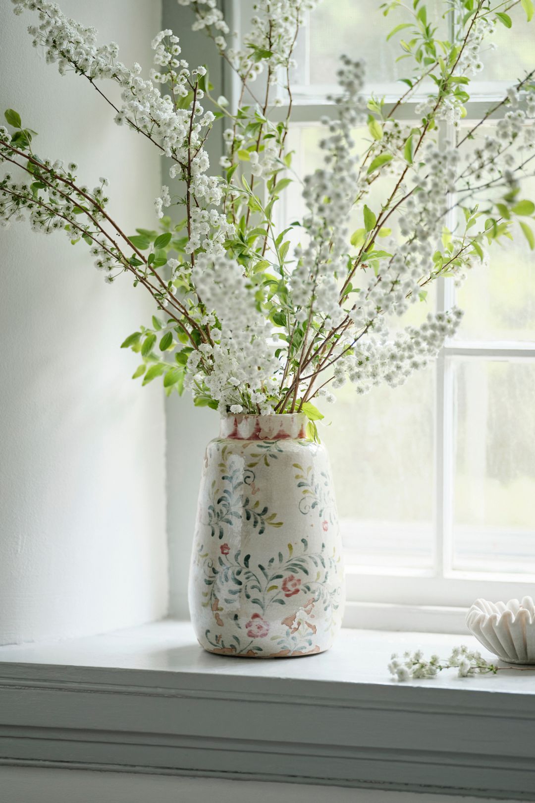 Distressed Rose + Vine Terracotta Vase - Multi, M
