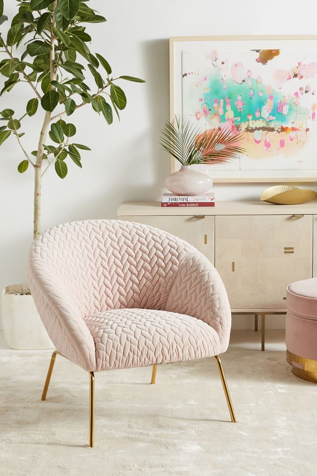 Quilted accent outlet chair