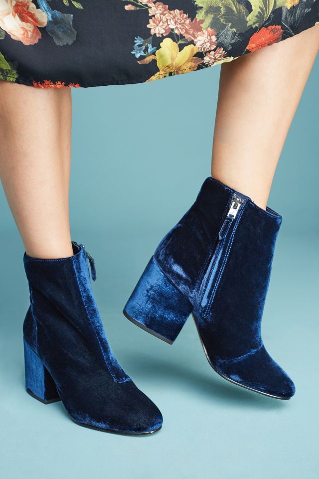 Taye heeled sale ankle bootie