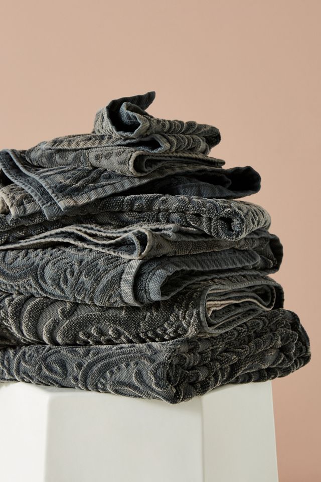 Kassatex Francesca Sculpted Paisley Towel Collection #1