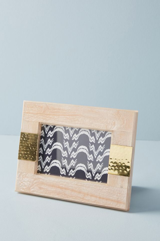 Aviva Frame #1