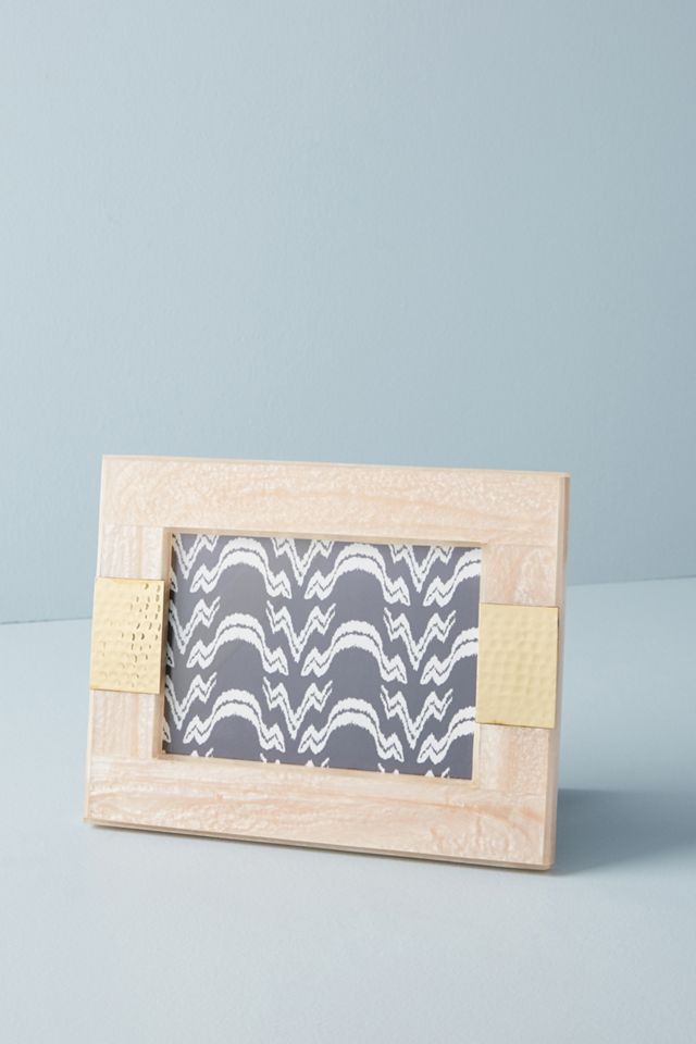 Aviva Frame #2