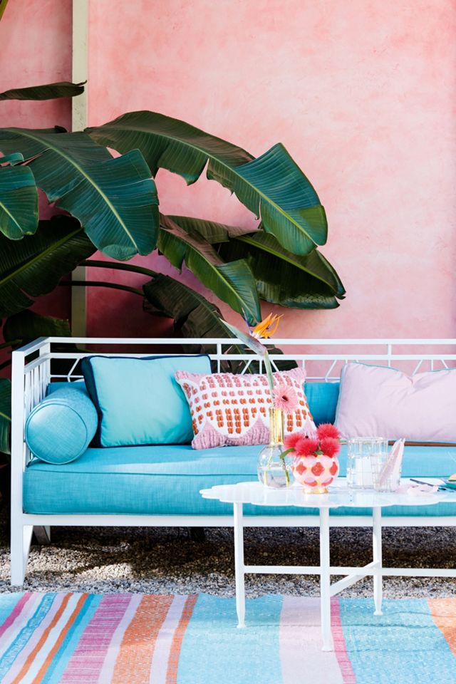 Rosette Indoor/Outdoor Coffee Table #4