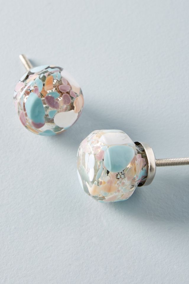 Kiki Knob #1