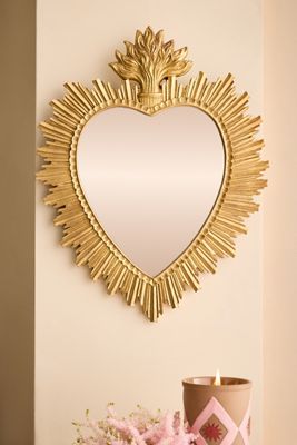 Espejo Mediano Corazón Sagrado By Anthropologie