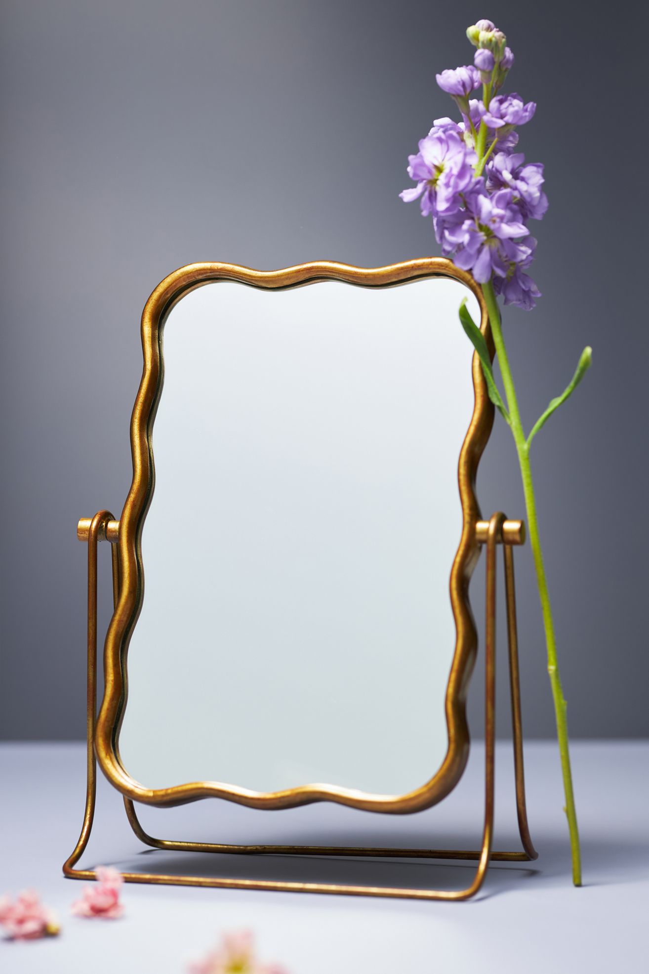 Coquille Vanity Mirror - Brass, S
