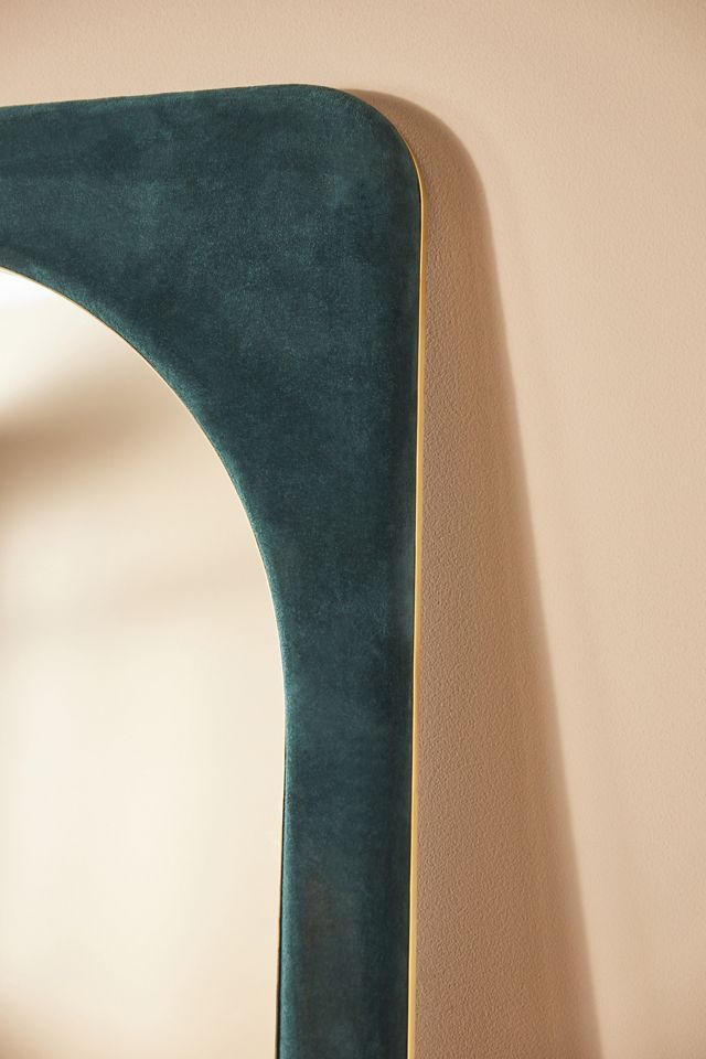 Raquel Velvet Mirror #3