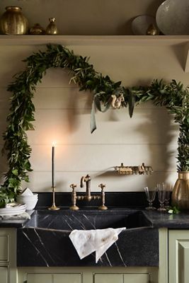 Fresh Ruscus + Olive Leaf Garland, 10'